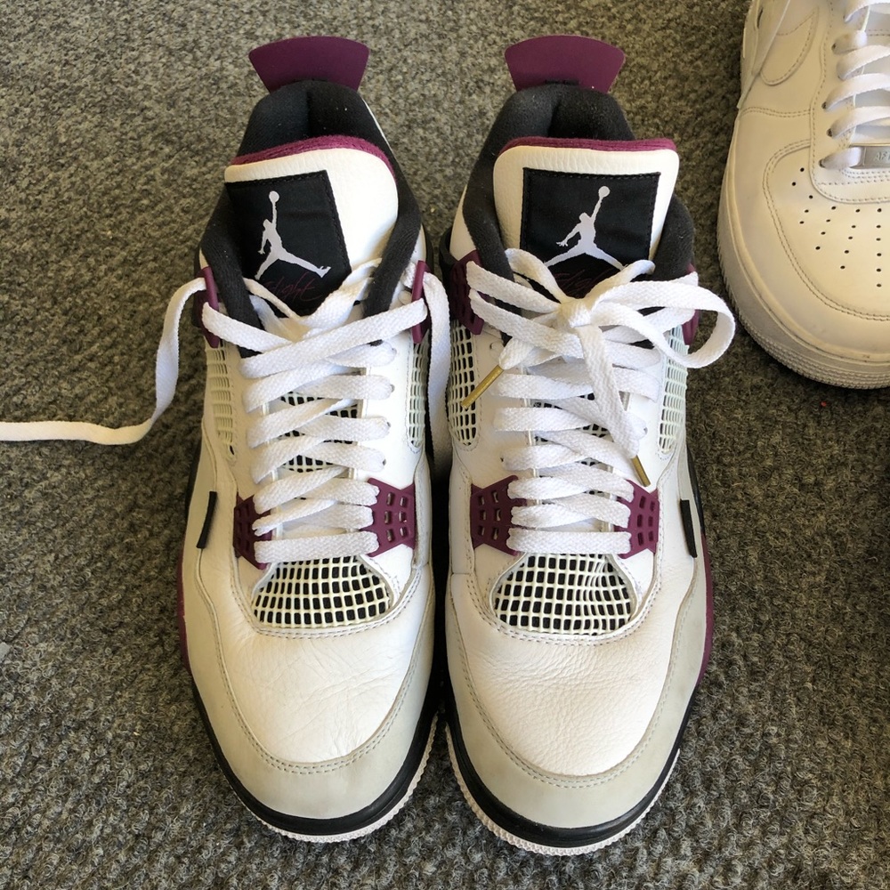 Jordan 4